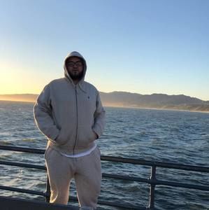 Meet your Posher, Dillon